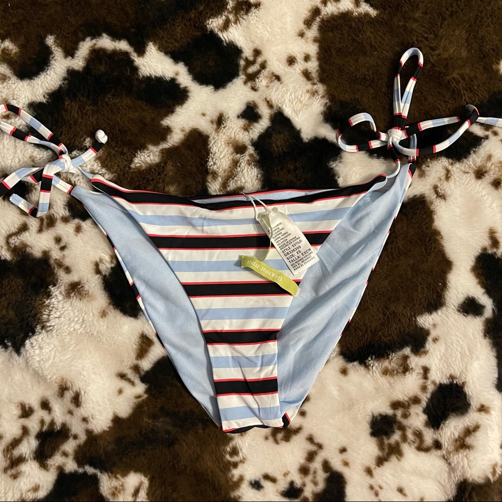 Mix Match Bikini Set - Picture 2 of 4